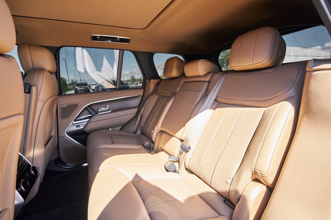 2025 Land Rover Range Rover