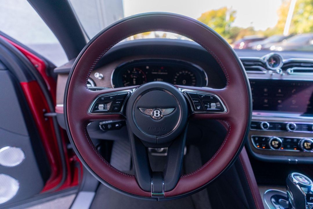 2024 Bentley Bentayga EWB