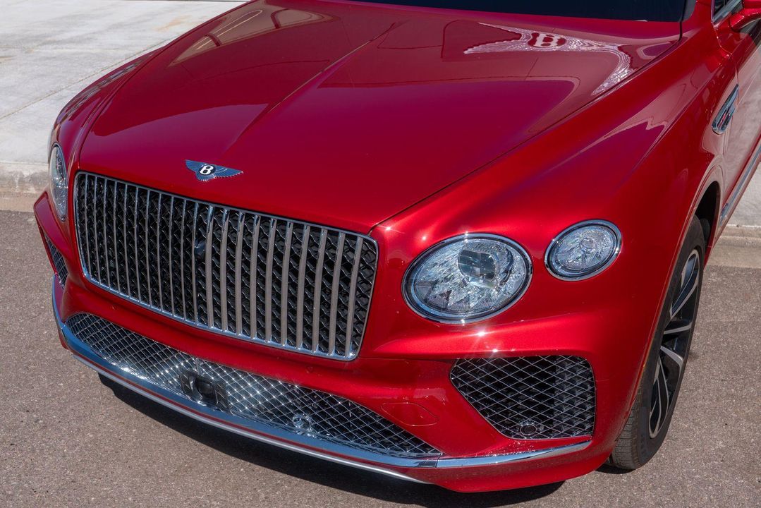 2024 Bentley Bentayga EWB