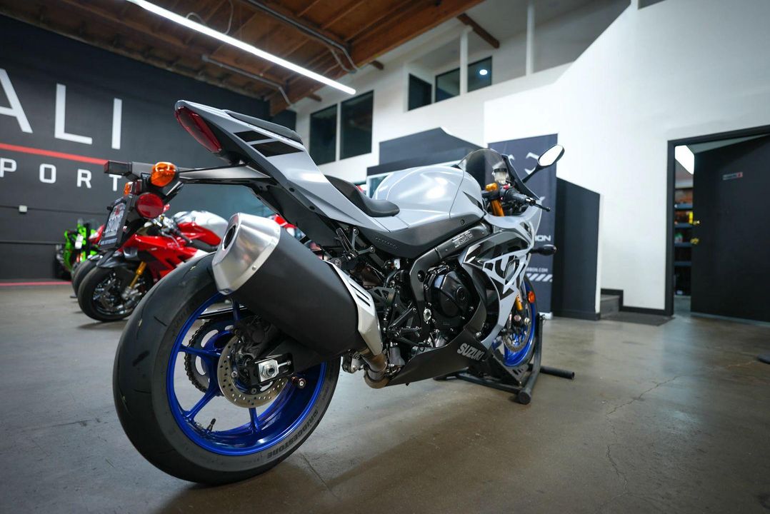 2022 Suzuki GSX-R1000R