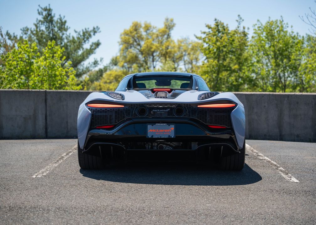 2025 McLaren Artura Spider