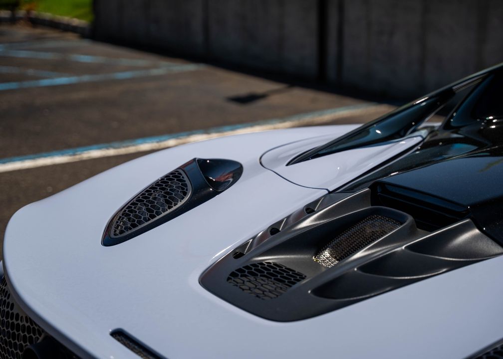 2025 McLaren Artura Spider