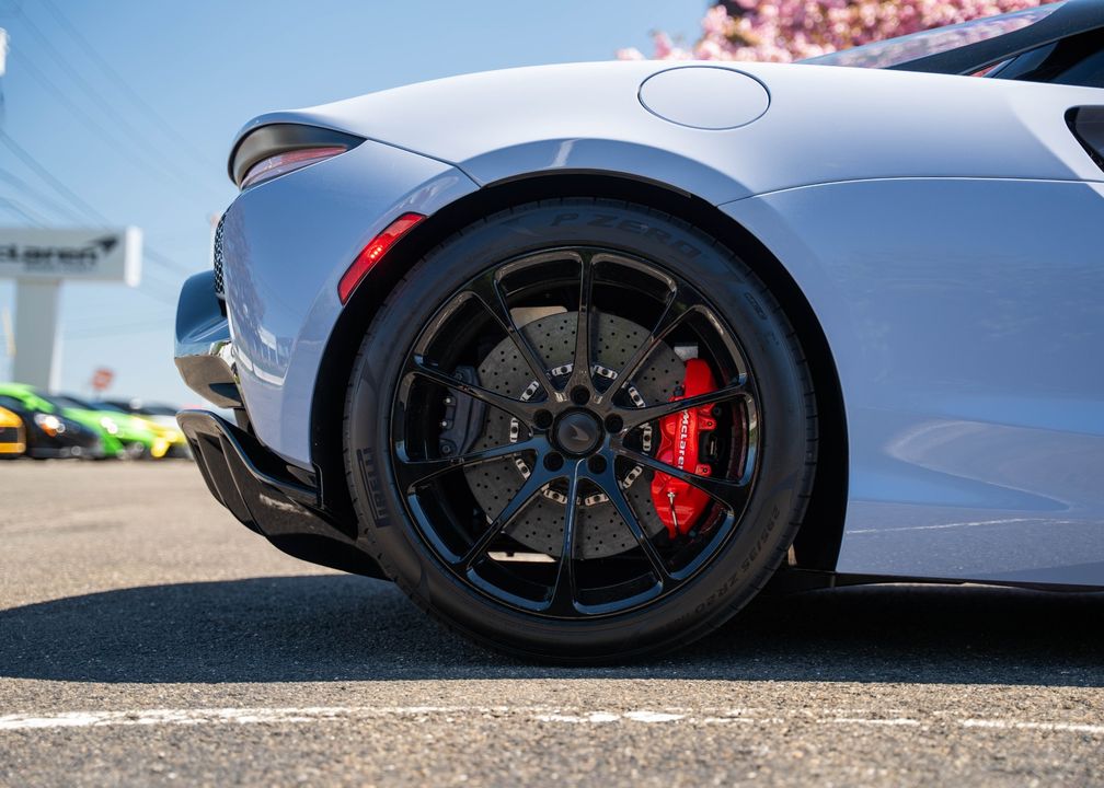 2025 McLaren Artura Spider