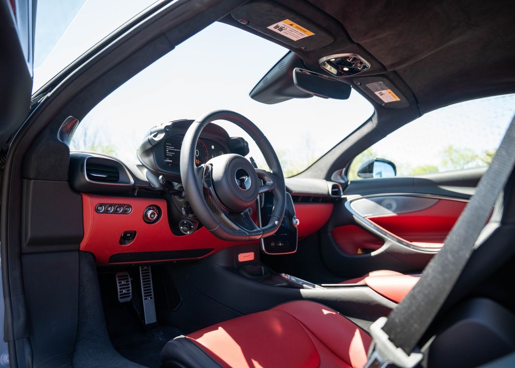 2025 McLaren Artura Spider
