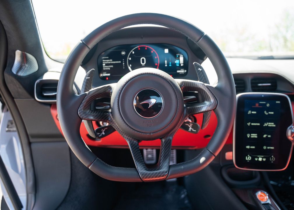 2025 McLaren Artura Spider