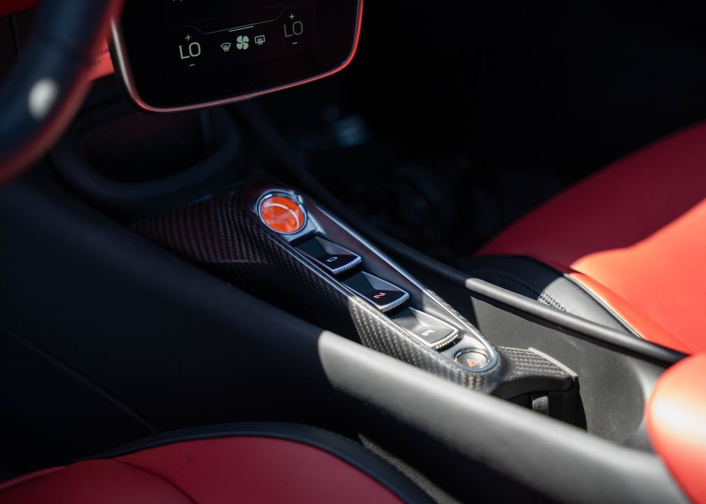 2025 McLaren Artura Spider