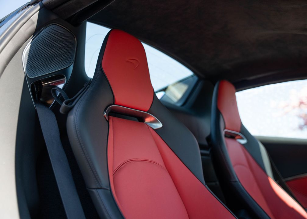 2025 McLaren Artura Spider