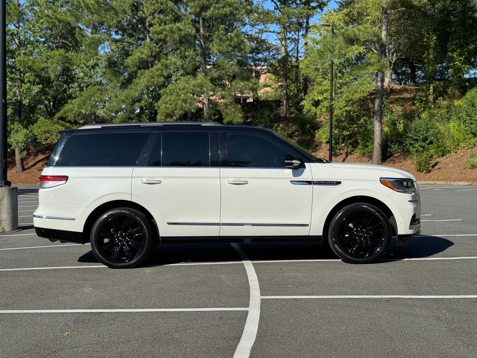 2023 Lincoln Navigator Black Label