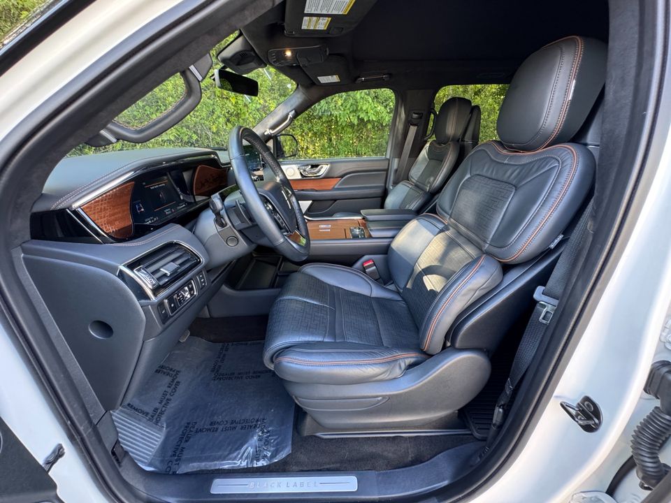 2023 Lincoln Navigator Black Label