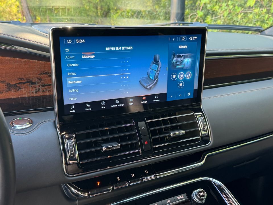 2023 Lincoln Navigator Black Label