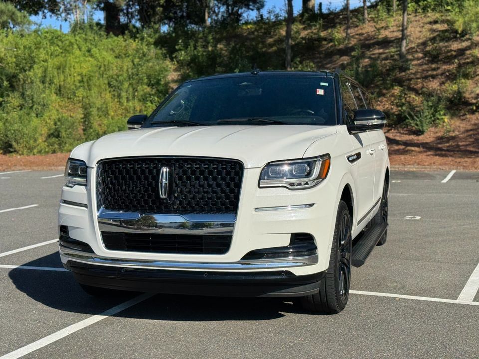 2023 Lincoln Navigator Black Label