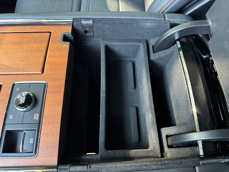 2023 Lincoln Navigator Black Label