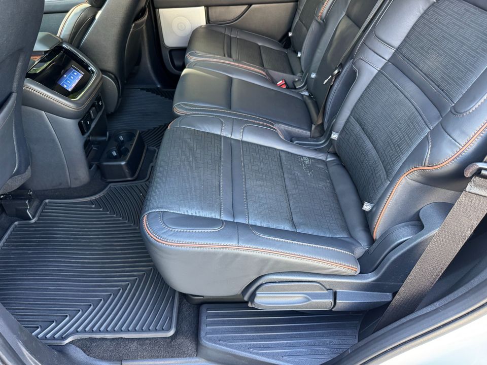 2023 Lincoln Navigator Black Label