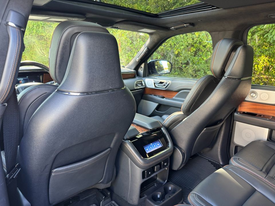 2023 Lincoln Navigator Black Label