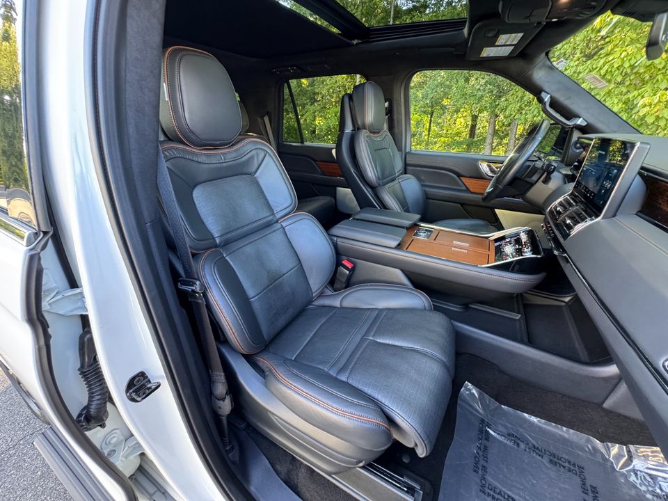 2023 Lincoln Navigator Black Label