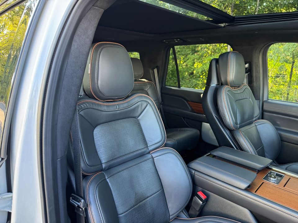 2023 Lincoln Navigator Black Label