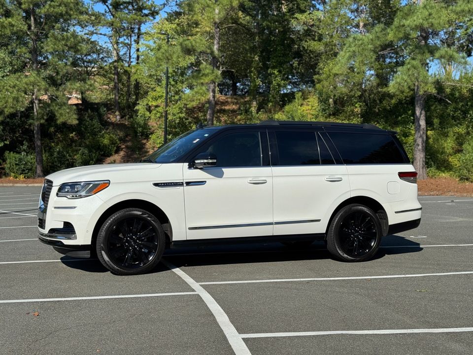 2023 Lincoln Navigator Black Label