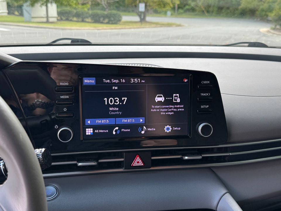 2022 Hyundai Elantra SEL