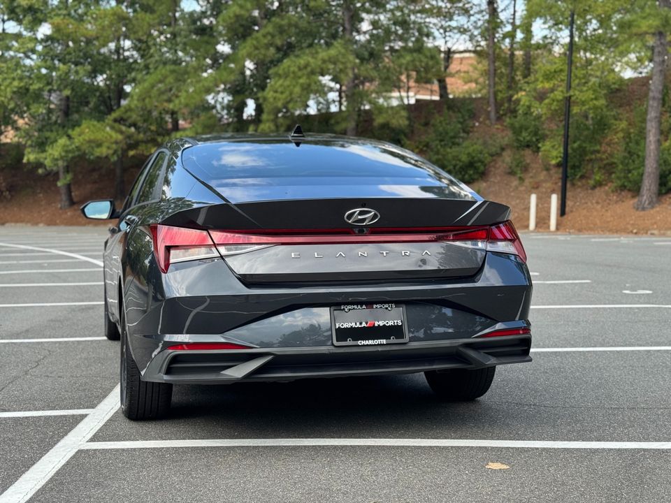 2022 Hyundai Elantra SEL