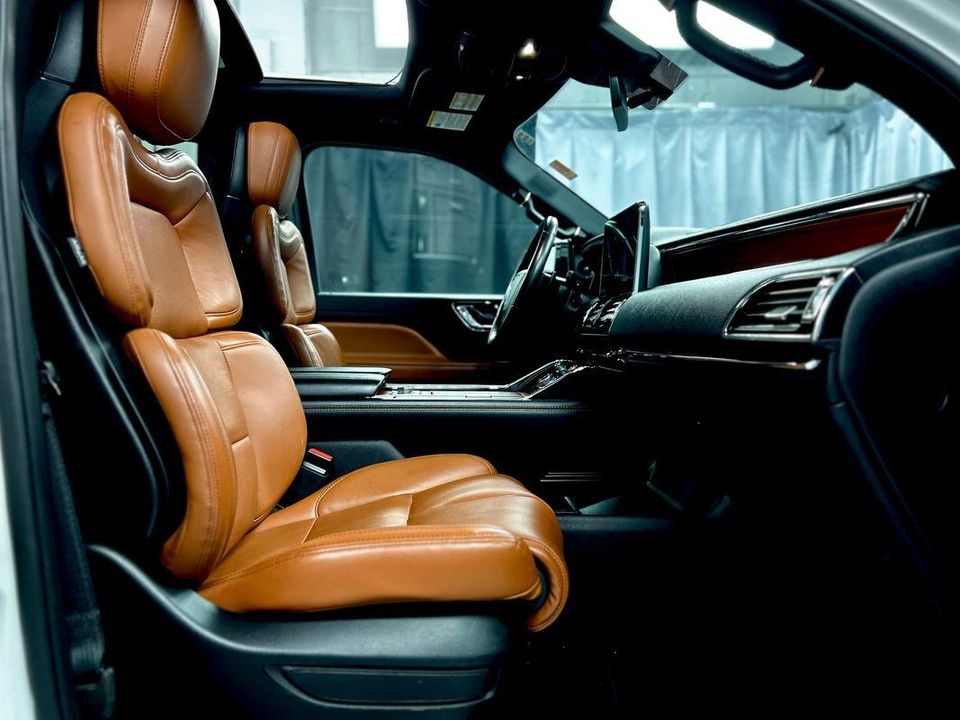 2020 Lincoln Navigator
