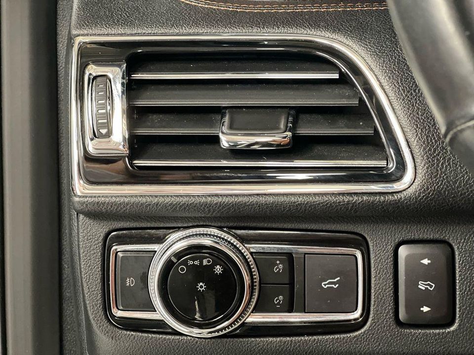 2020 Lincoln Navigator
