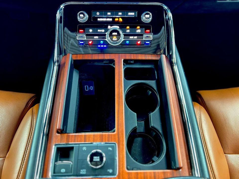 2020 Lincoln Navigator