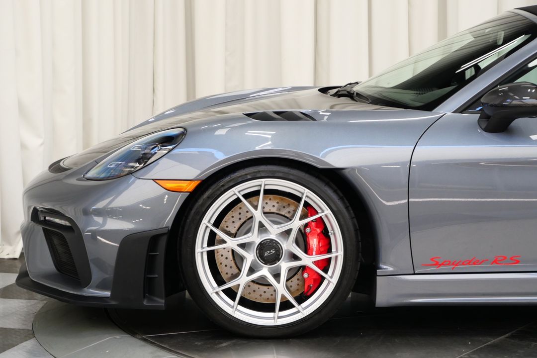 2025 Porsche 718