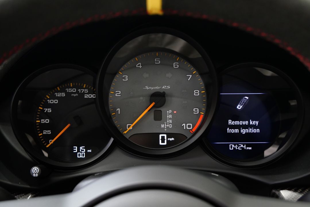 2025 Porsche 718