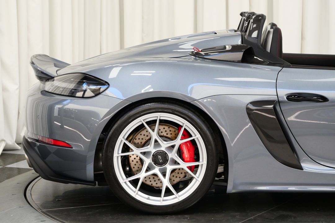 2025 Porsche 718