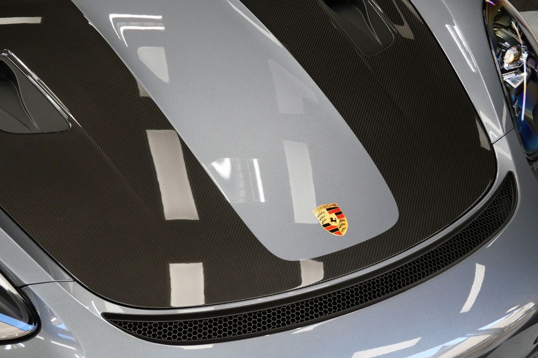 2025 Porsche 718