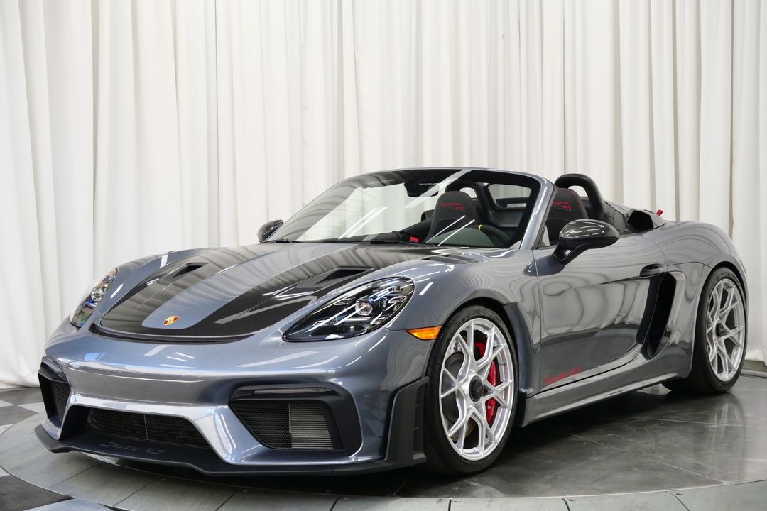 2025 Porsche 718