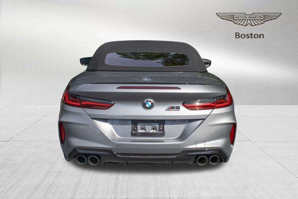 2024 BMW M8