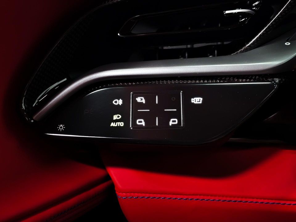 2021 Ferrari SF90 Stradale