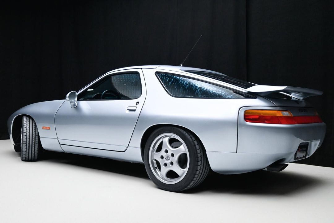 1992 Porsche 928 GTS