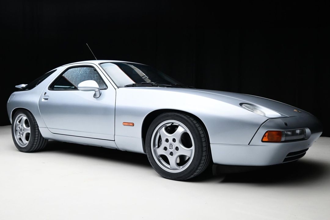 1992 Porsche 928 GTS