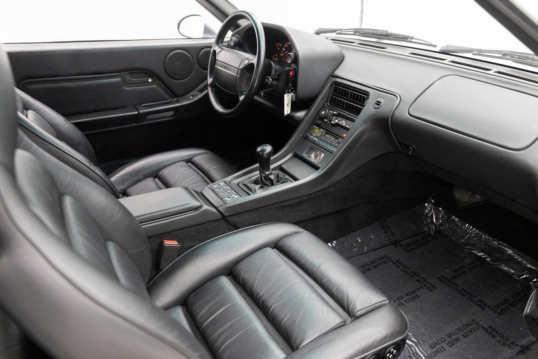 1992 Porsche 928 GTS