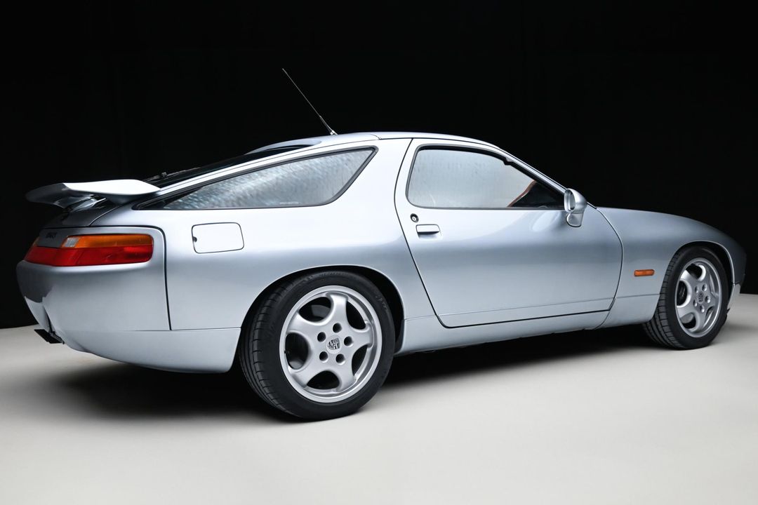 1992 Porsche 928 GTS