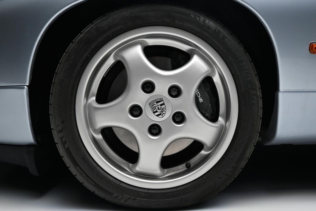 1992 Porsche 928 GTS