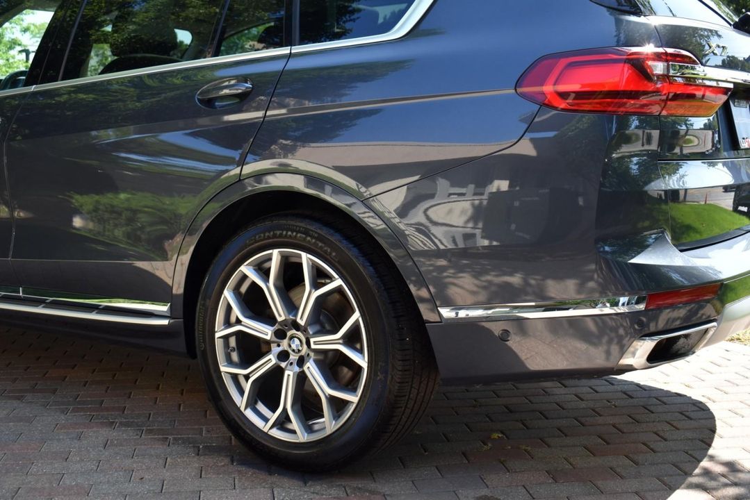2019 BMW X7