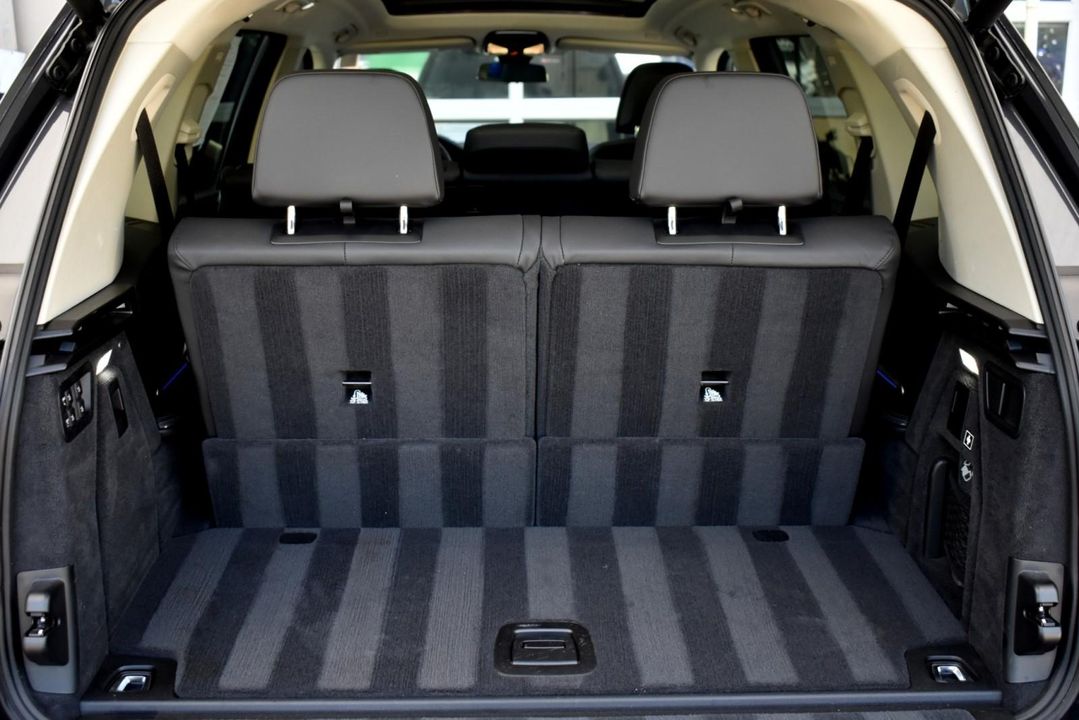 2019 BMW X7