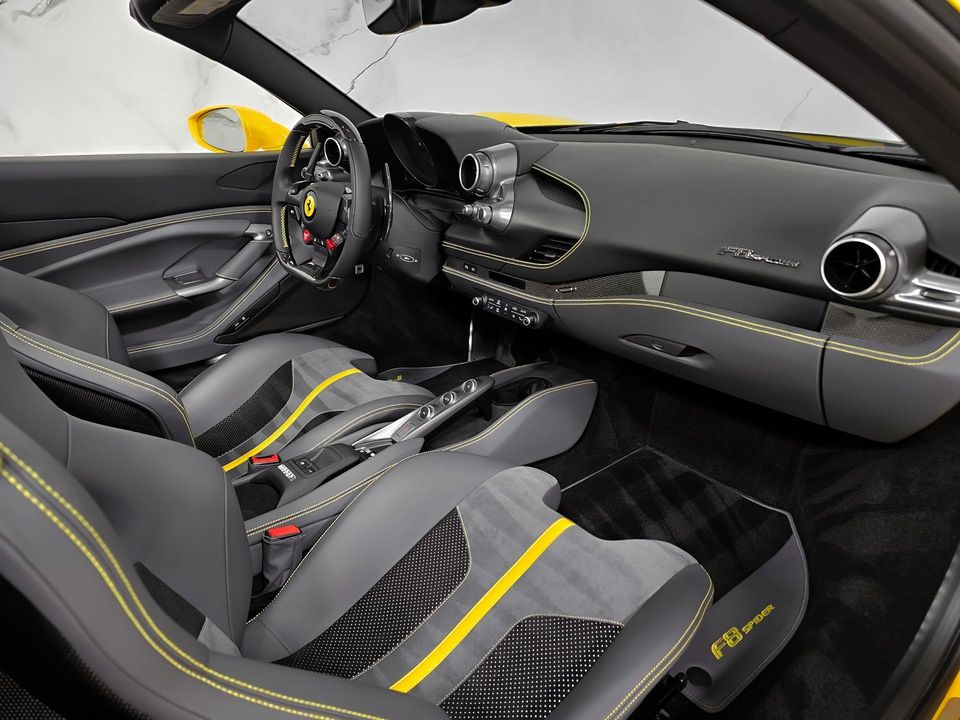 2022 Ferrari F8 Spider
