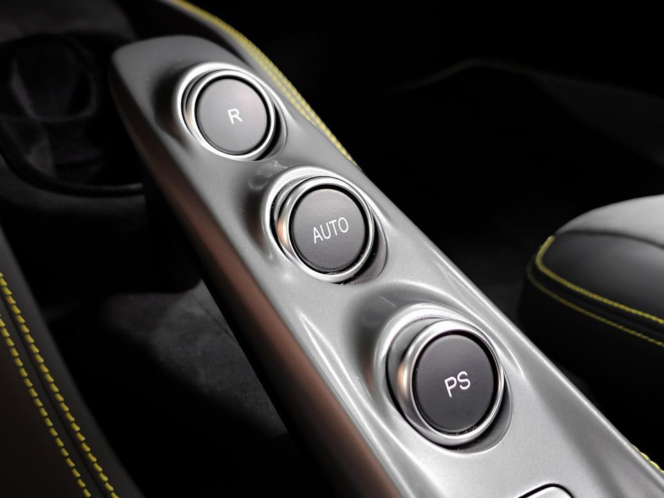 2022 Ferrari F8 Spider