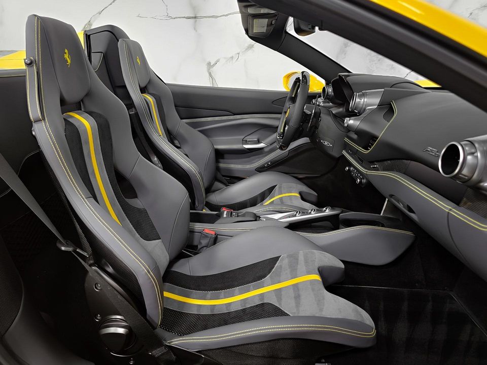 2022 Ferrari F8 Spider