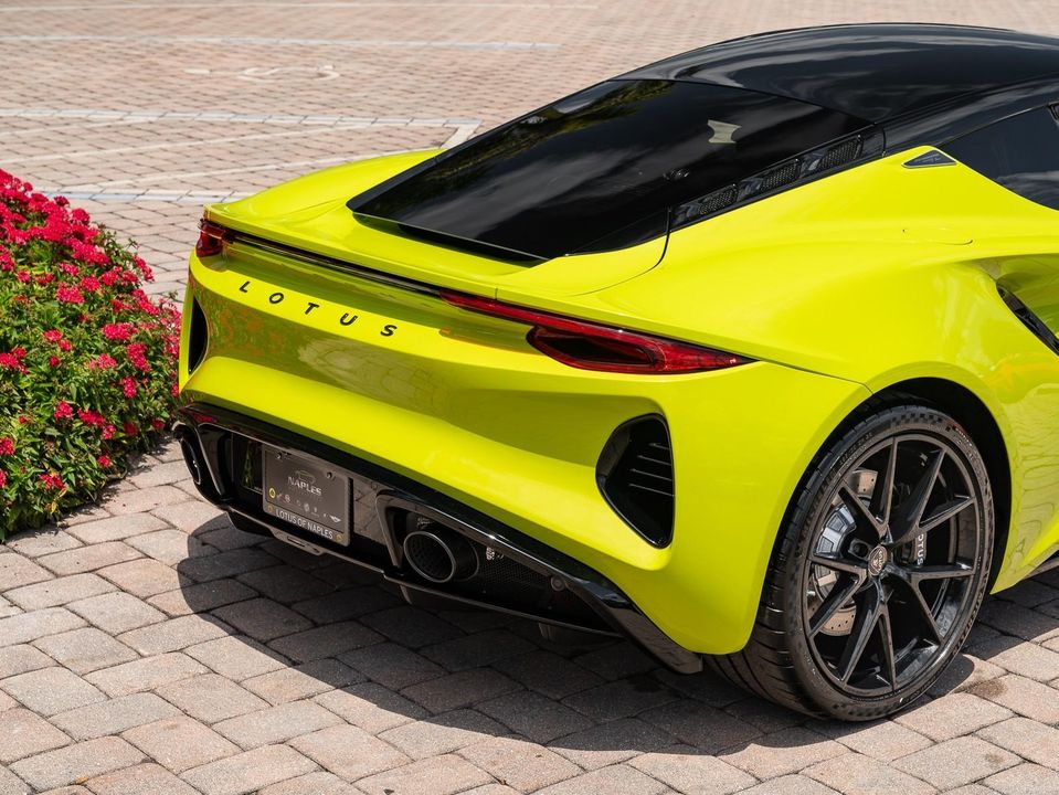 2025 Lotus Emira