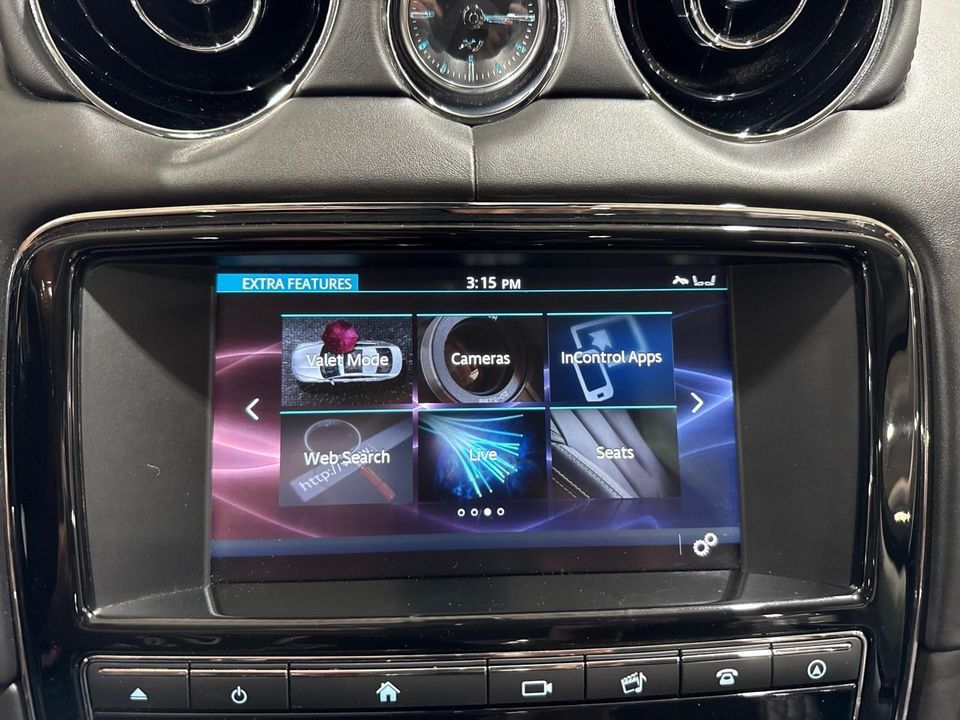 2016 Jaguar XJ