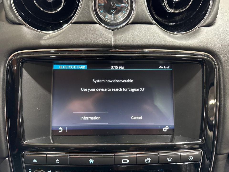 2016 Jaguar XJ