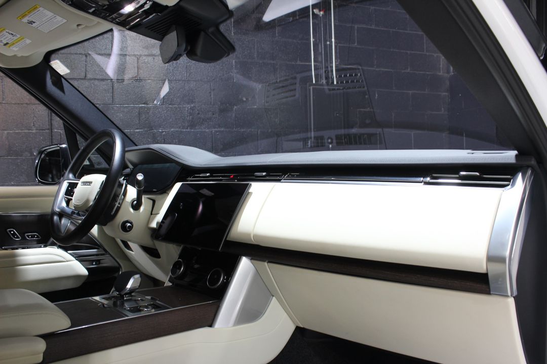2023 Land Rover Range Rover
