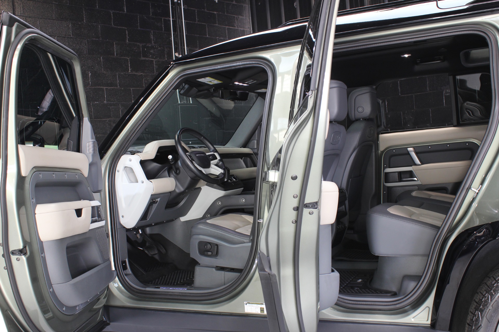 2021 Land Rover Defender