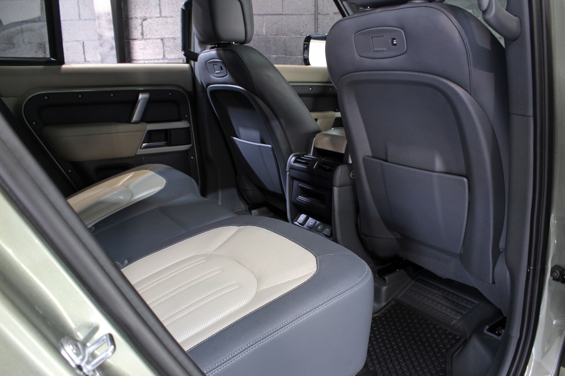 2021 Land Rover Defender