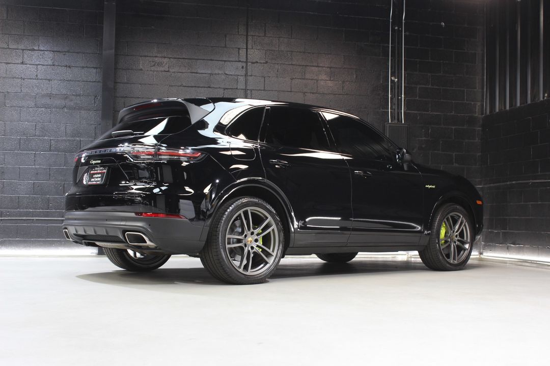2022 Porsche Cayenne